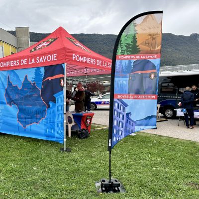 Tente pliante 3x3m personnalisée SDIS 73